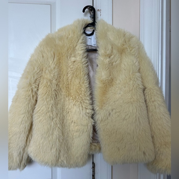 Mango fur jacket - Picture 2 of 4